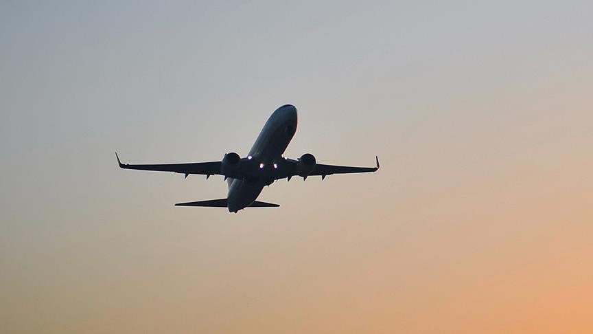 Strike by French air traffic controllers causes flight delays