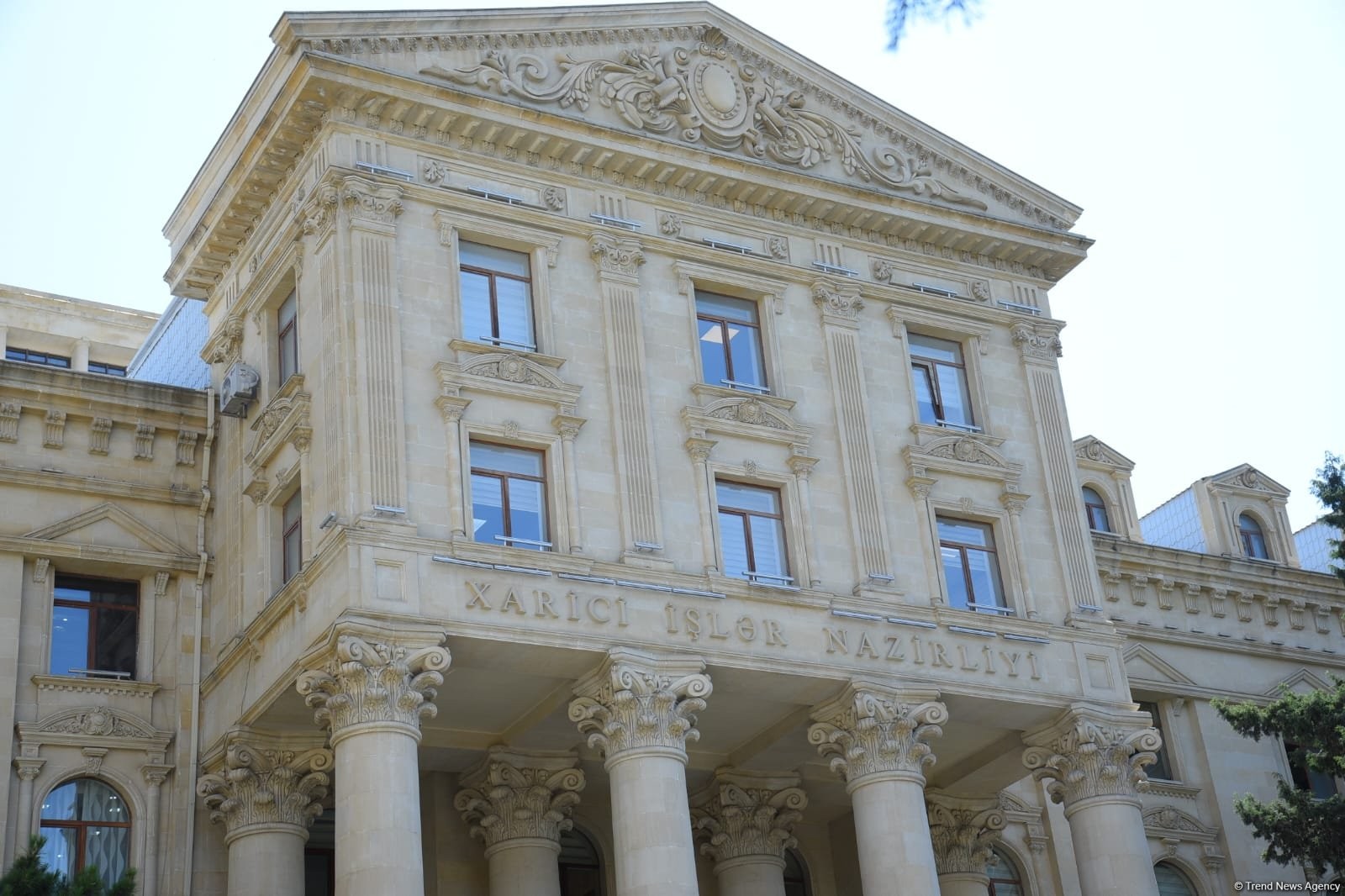 Azerbaijani MFA expresses condolences to US