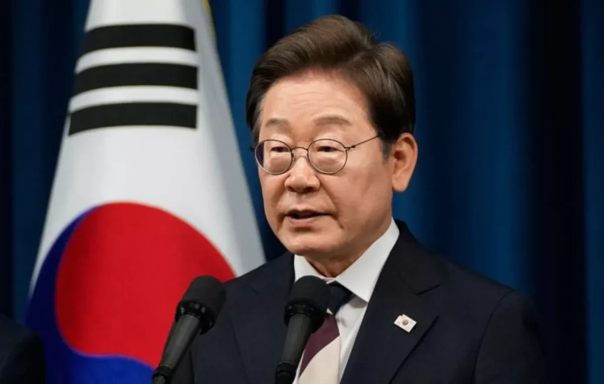 South Korean president’s approval rating drops below 50% for first time