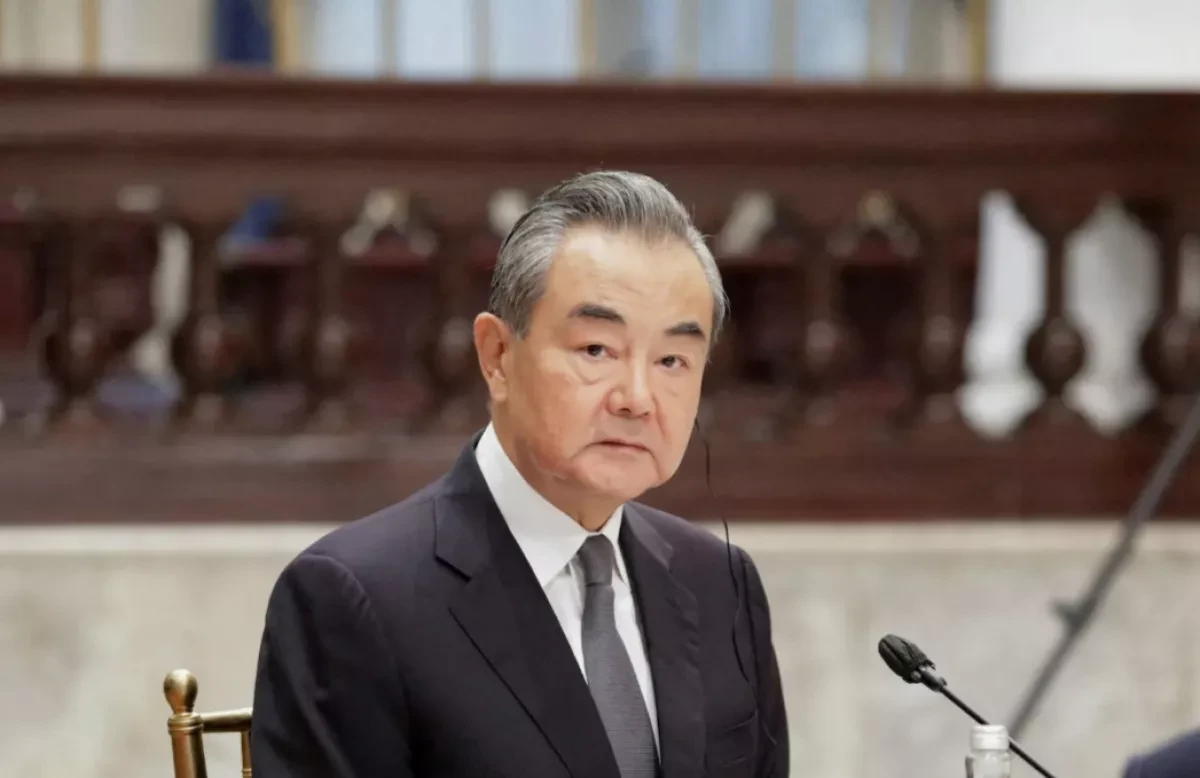 Chinese FM arrives in Afghanistan for official visit, trilateral meeting