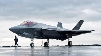 British F-35 fighter makes emergency landing in Japan