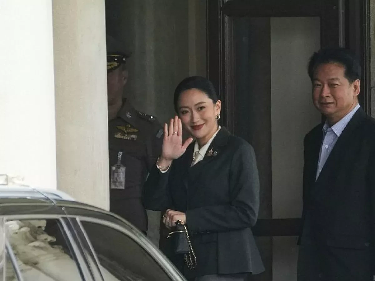 Thailand’s constitutional court ousts PM over controversial border talk