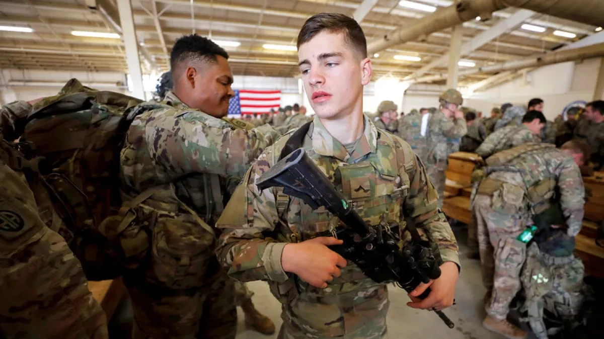 US top officials warn of looming crisis in military recruit processing system