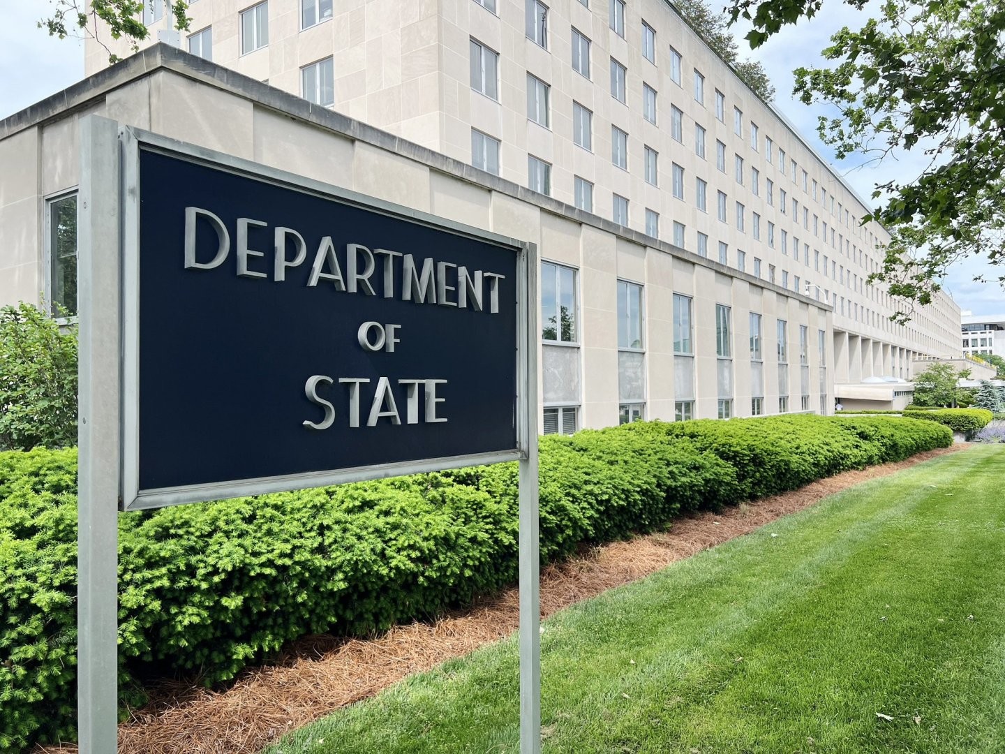 U.S. State Department reacts to Russian strike on Azerbaijani gas route to Ukraine
