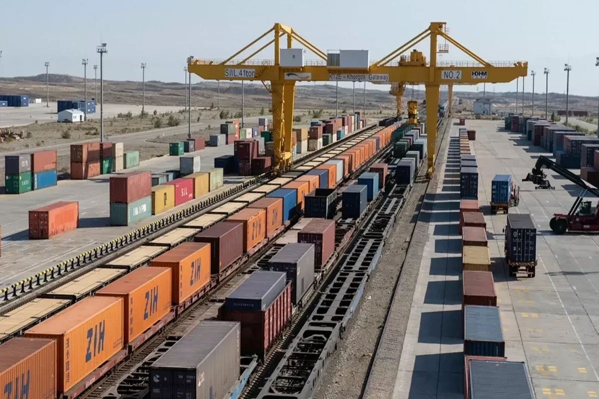 Media: China building dry port on Russian border to boost trade