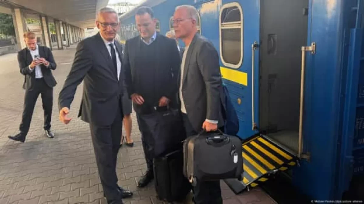 German coalition leaders visit Kyiv to reaffirm support for Ukraine
