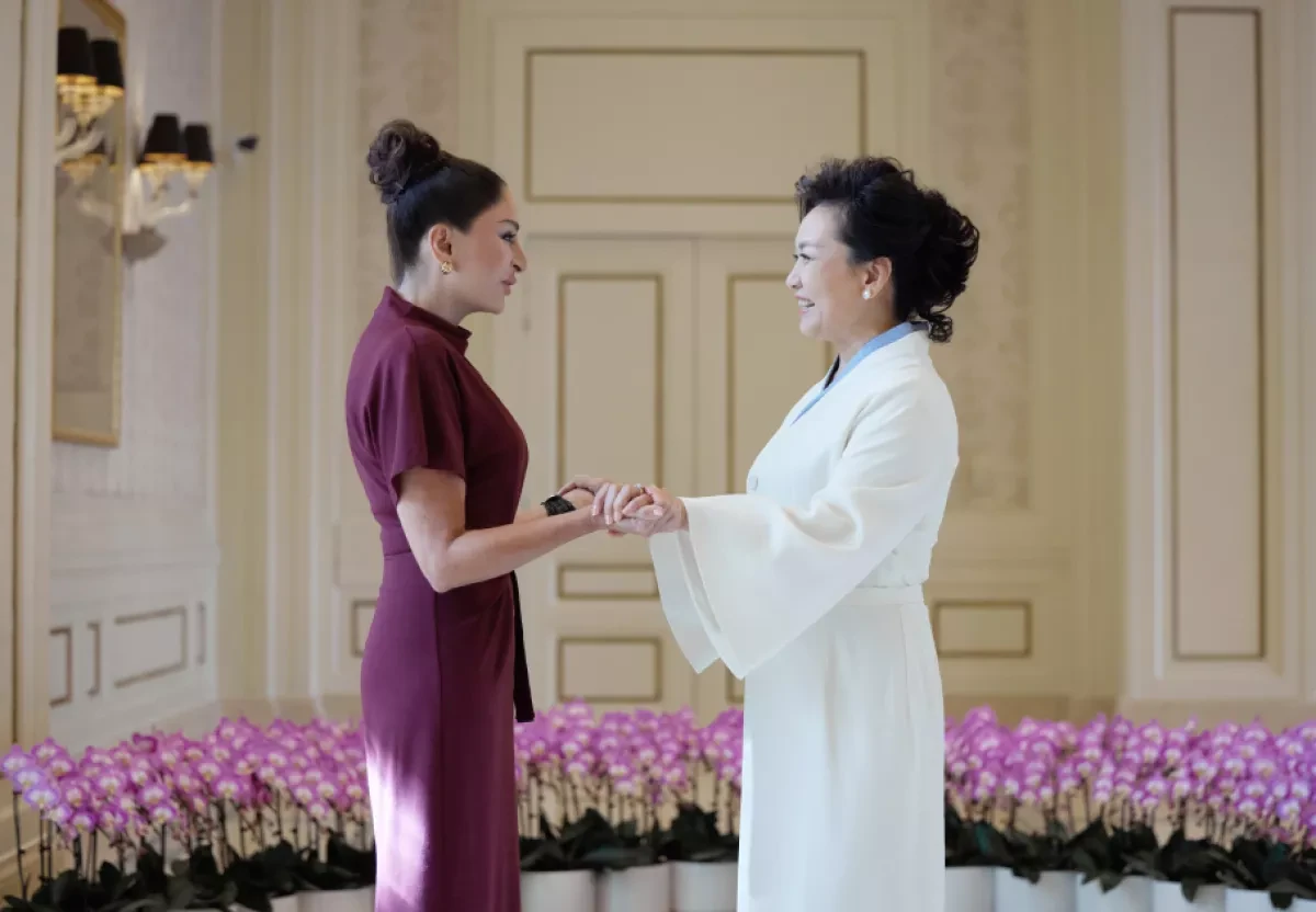 Azerbaijan, China first ladies take part in SCO Plus river excursion Photo