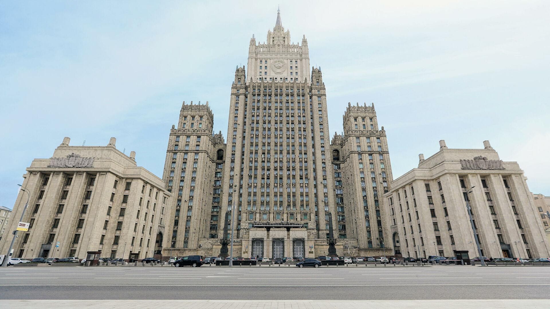 Russian MFA lodges protest against Estonia, expells its diplomat