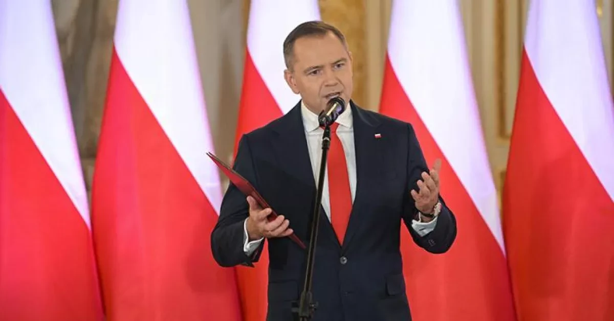 Poland seeks nuclear shield from France to bolster national security