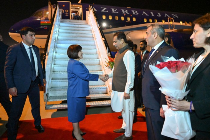 Azerbaijani Parliament speaker arrives in Pakistan