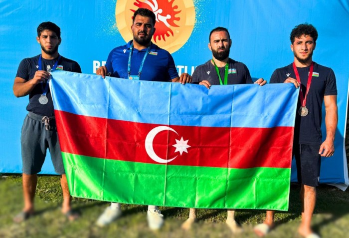 Two Azerbaijani beach wrestlers become world champions
