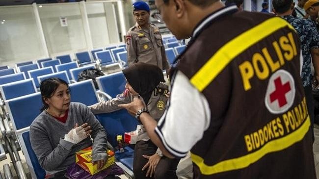 Indonesia school collapse death toll rises to 54