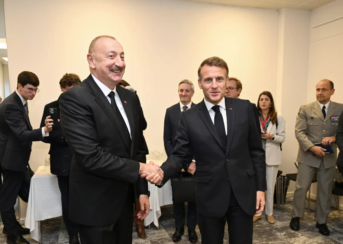 Azerbaijani president meets French counterpart in Copenhagen PHOTO