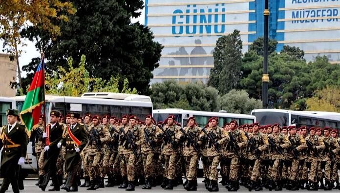 Zəfər Günü parad saat neçədə başlayacaq?