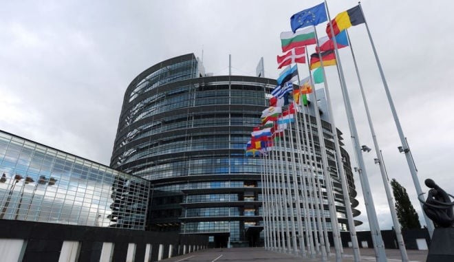 Hungary blocks €90B EU aid to Ukraine
