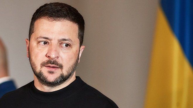 FT: Зеленский намерен уговорить Трампа надавать на Россию