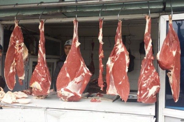 В Баку выросли цены на мясо