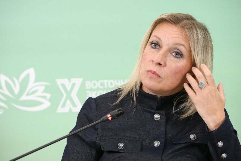 Захарова разоблачила фейк Bloomberg с формулировкой про «близость к Кремлю»