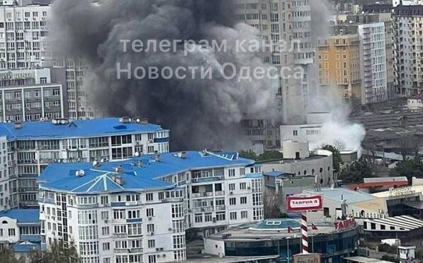 Strikes on Odessa port, at least 8 killed and 27 injured - Photo