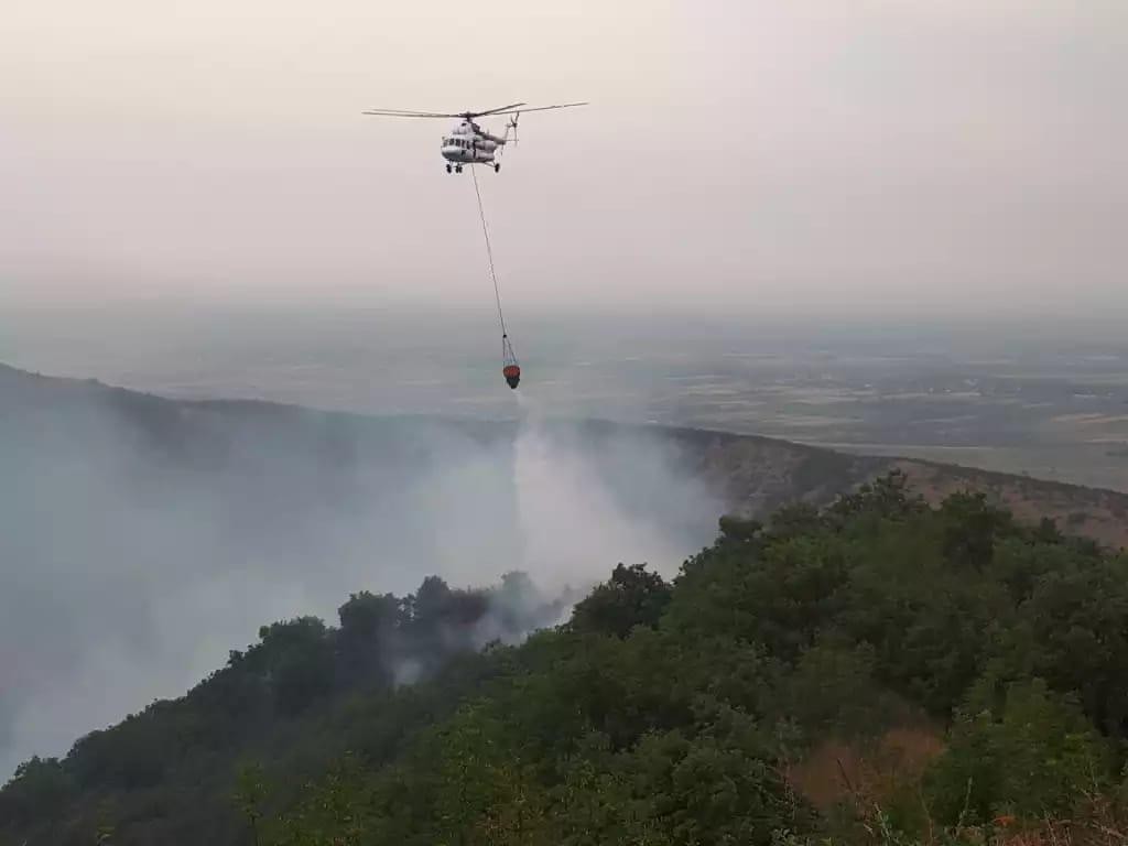 Helicopters sent to battle the Lachin–Kalbajar fire