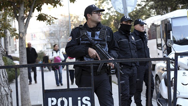 Turkish police detain more than 100 ISIS suspects