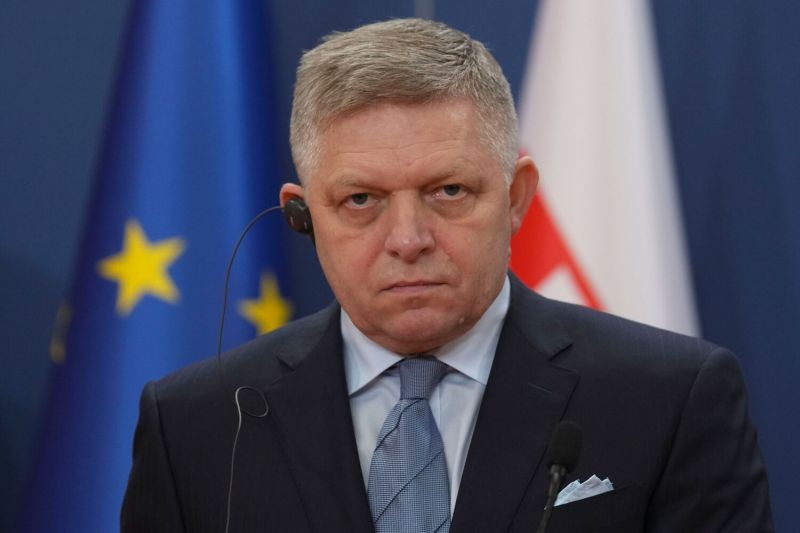 Фицо заявил, что Россию невозможно победить военными методами