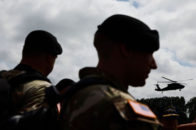 Конгрессмен  призвал военных не выполнять приказ Трампа об атаке на Гренландию