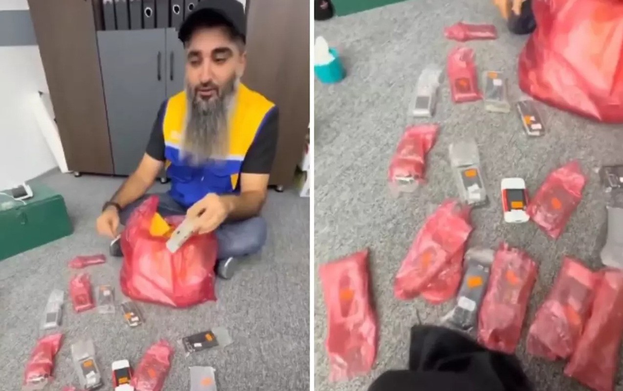 Sifariş etdiyi telefonlar 16 il sonra gəldi - Video