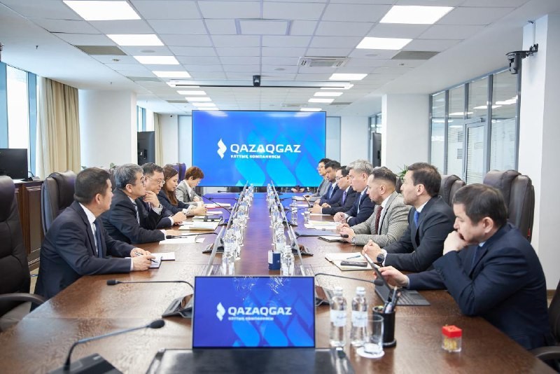 QazaqGaz, CNPC discuss prospects of investment cooperation