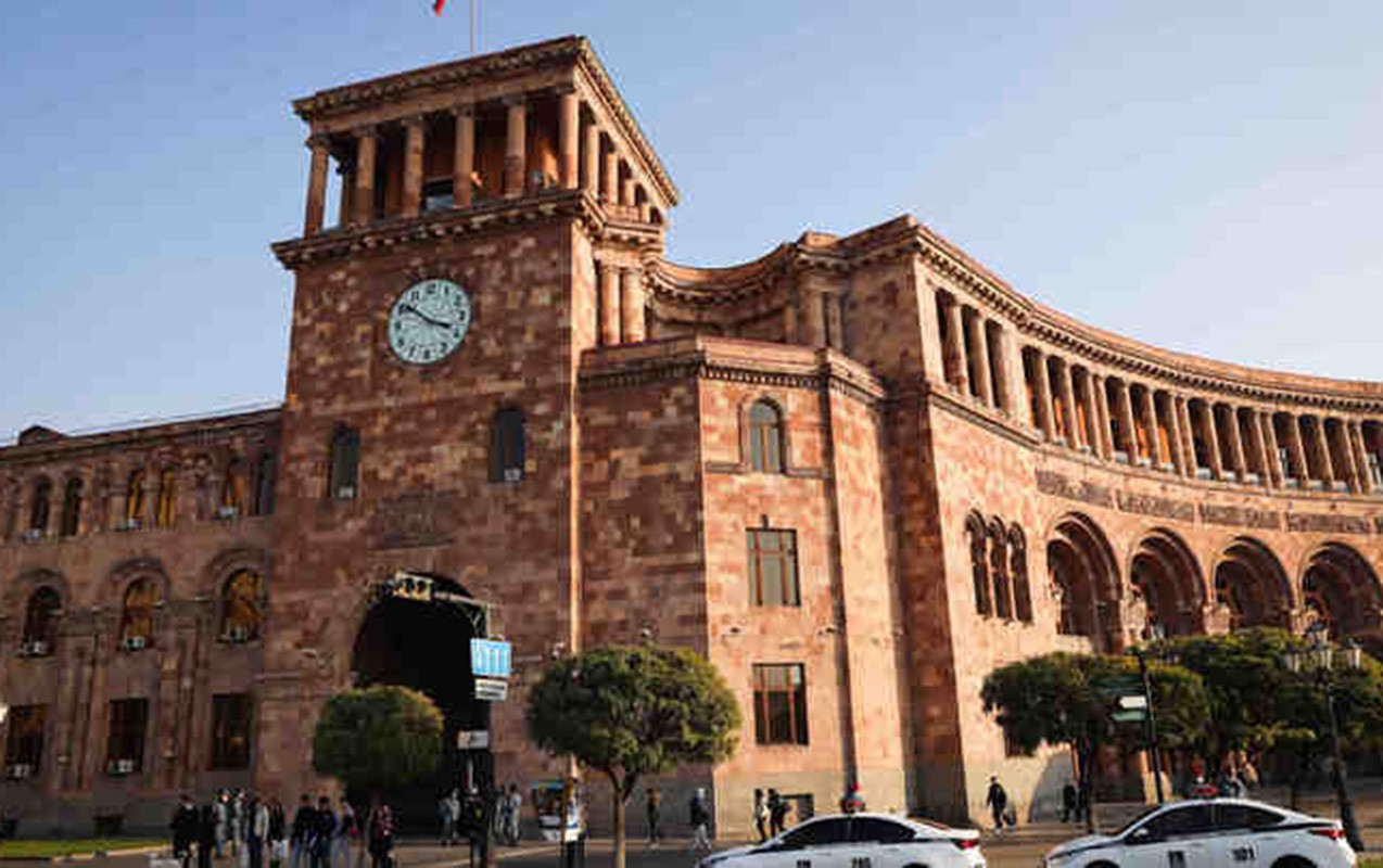 Ermənistanda hərbi parad keçiriləcək