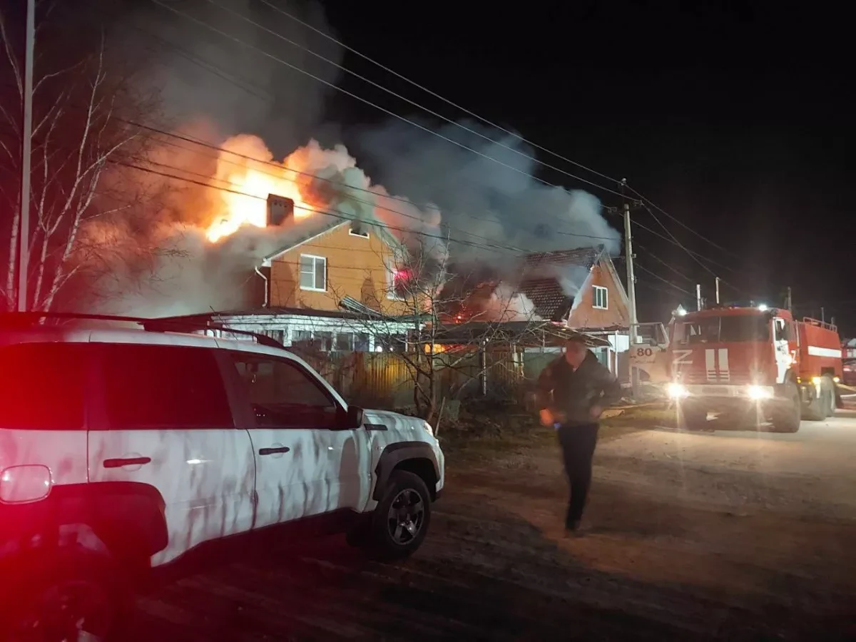 Drone strike sparks fire at oil refinery in Russia, officials confirm Video