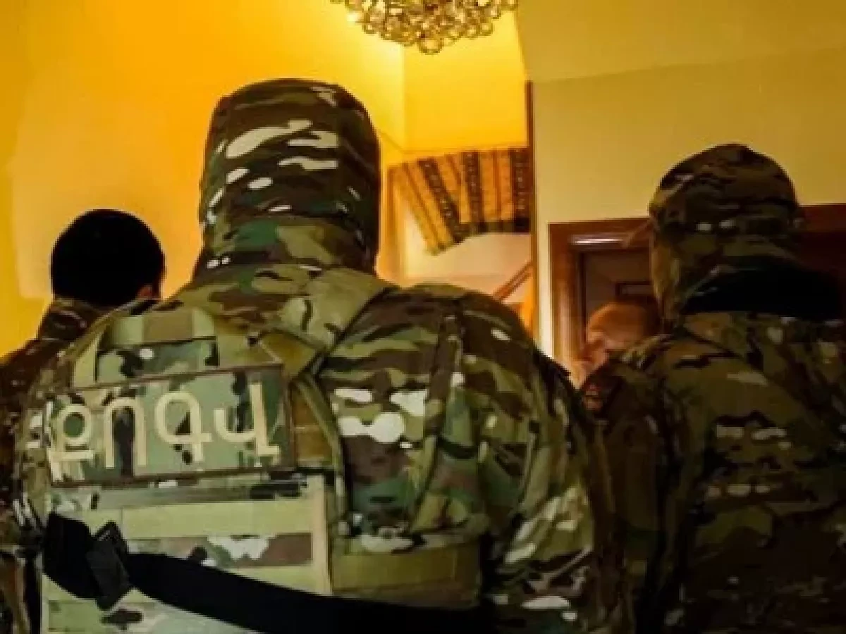 Police launch sweeping raids across Yerevan after deadly shooting