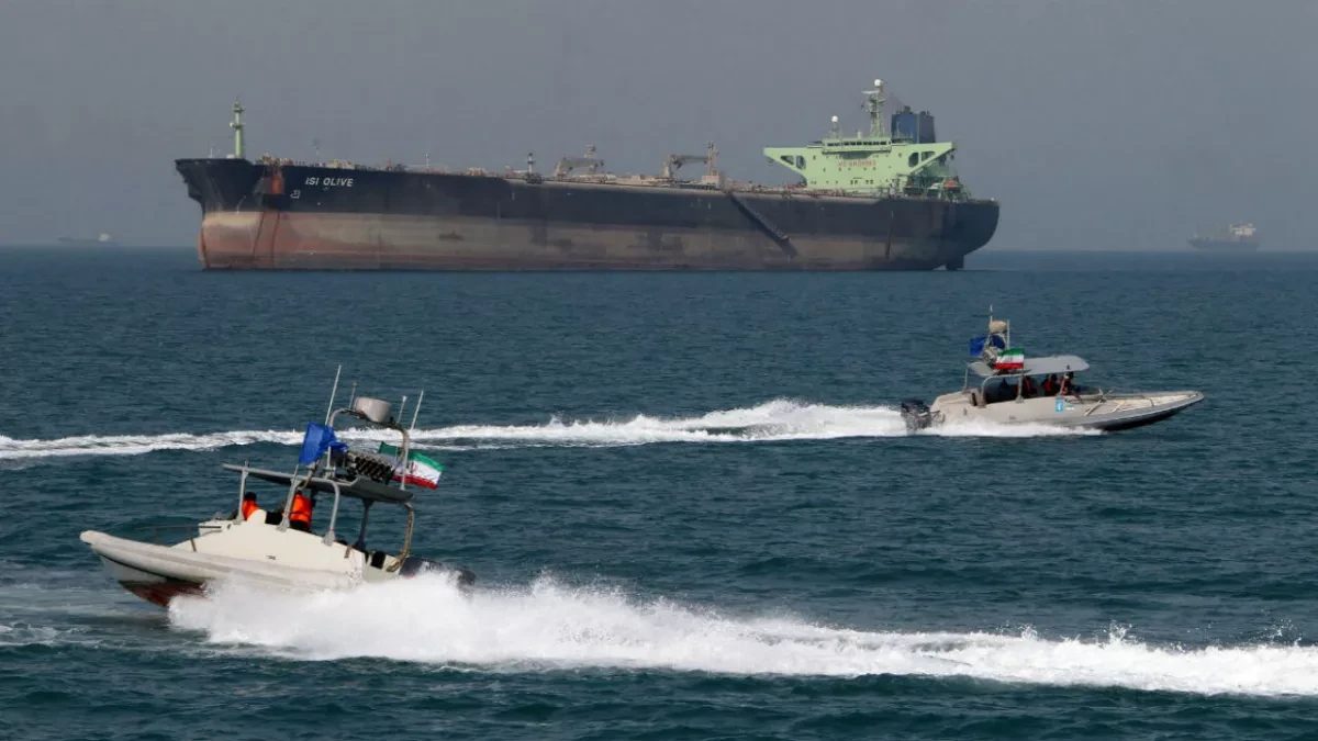 FT: France, Italy discuss safe passage through Strait of Hormuz with Iran