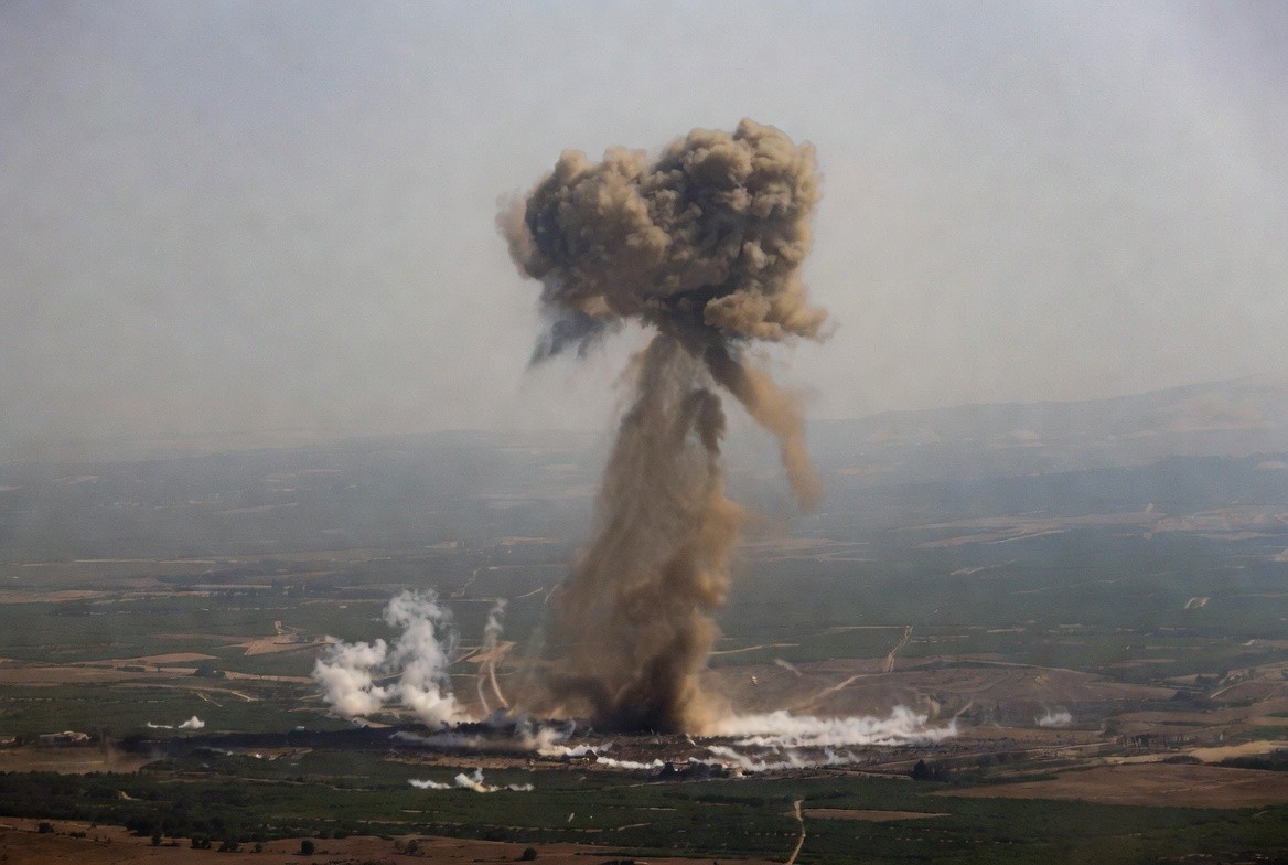 ABŞ-nin Küveytdəki səfirliyindən qara tüstü qalxır - KİV (FOTO)