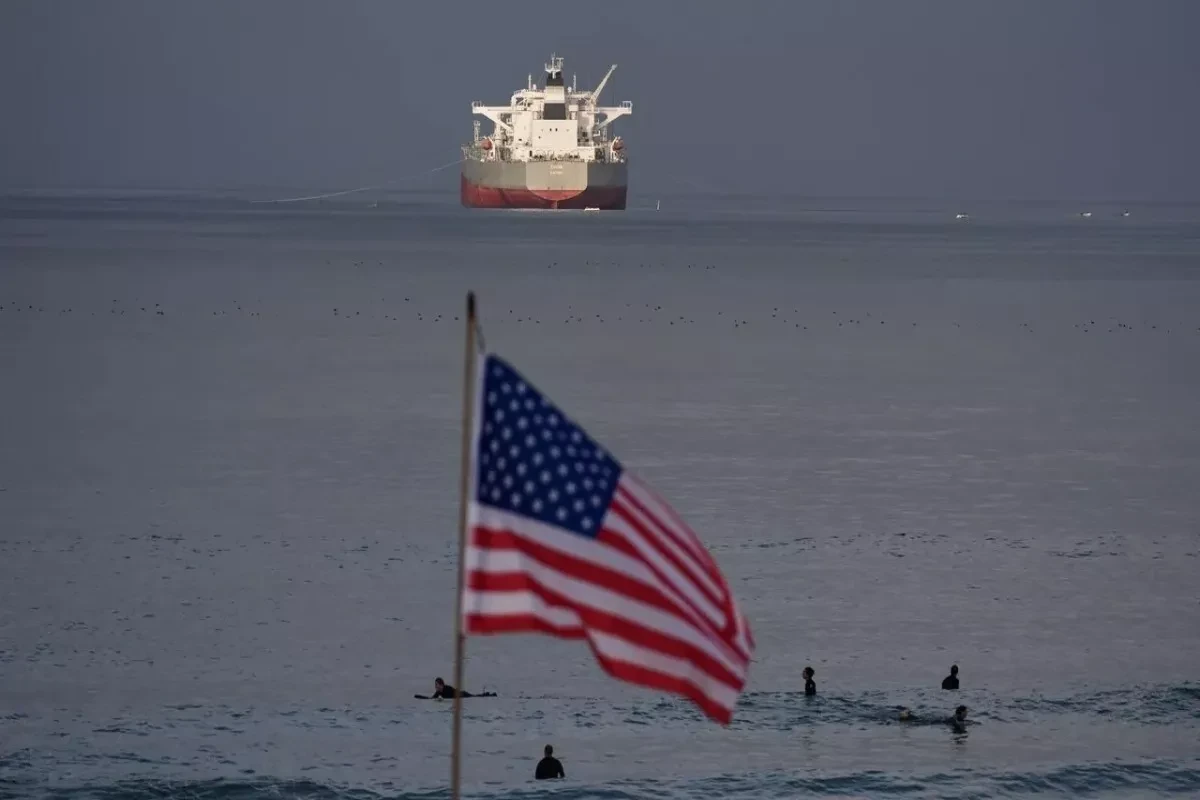 US eyes easing Venezuela oil sanctions amid Middle East energy crunch — Bloomberg