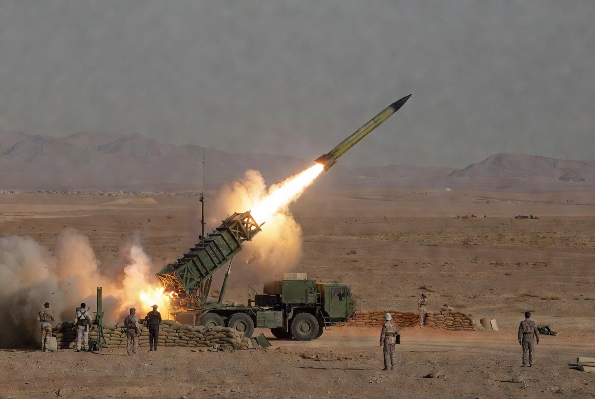 İran İsrailə ballistik raketlər buraxıb - IDF