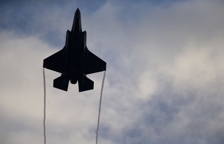 Иран впервые сбил истребитель США