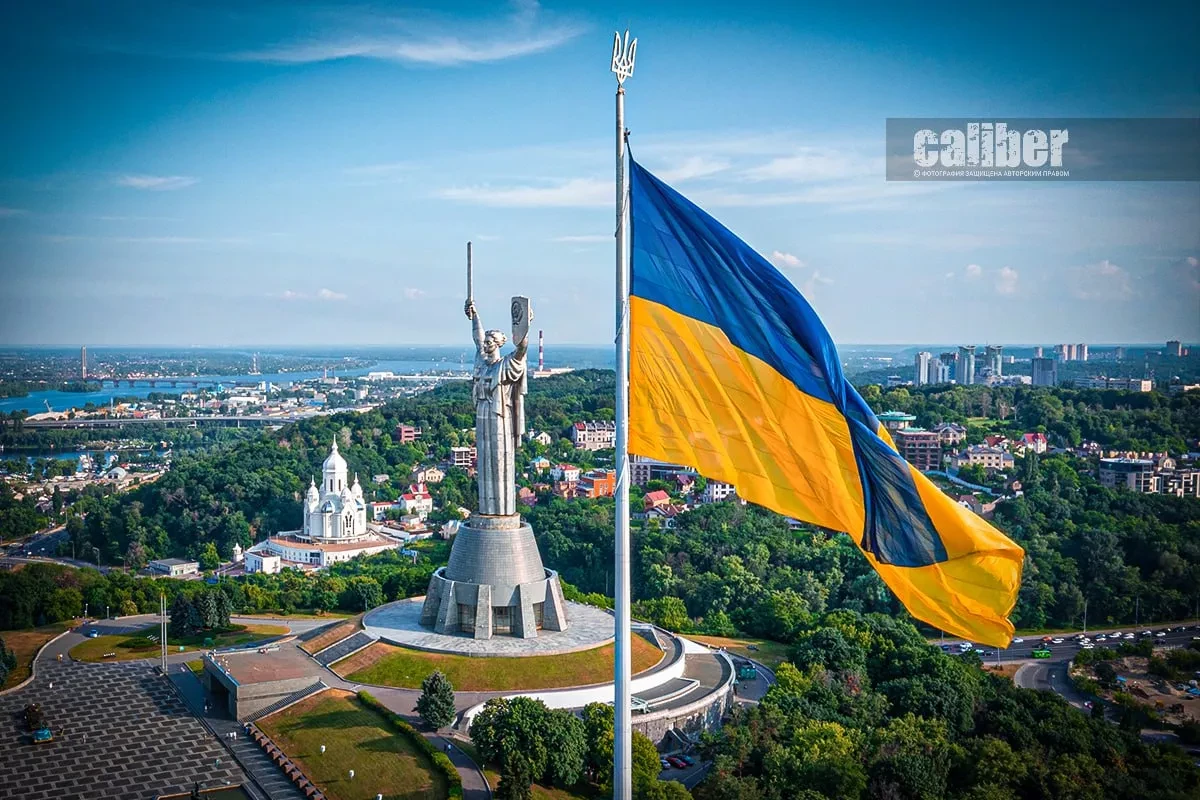 Ukraine’s March of hope Light in the window, resolve on the front line
