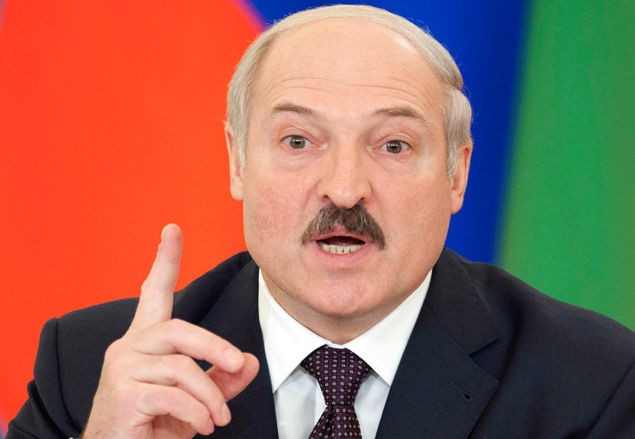 Лукашенко: Чтобы не бахнул "Орешник", вы к нам не лезьте