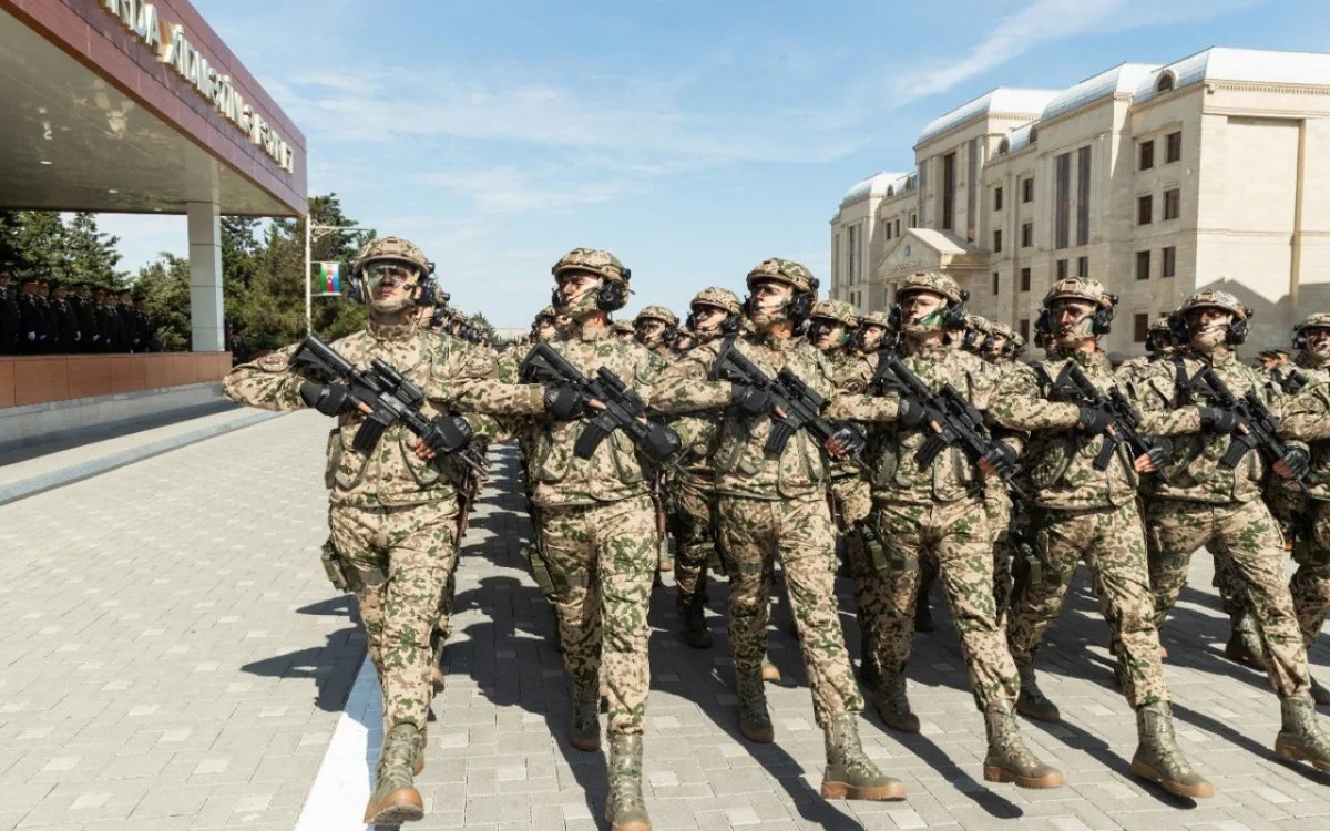Daxili Qoşunların yaranmasından