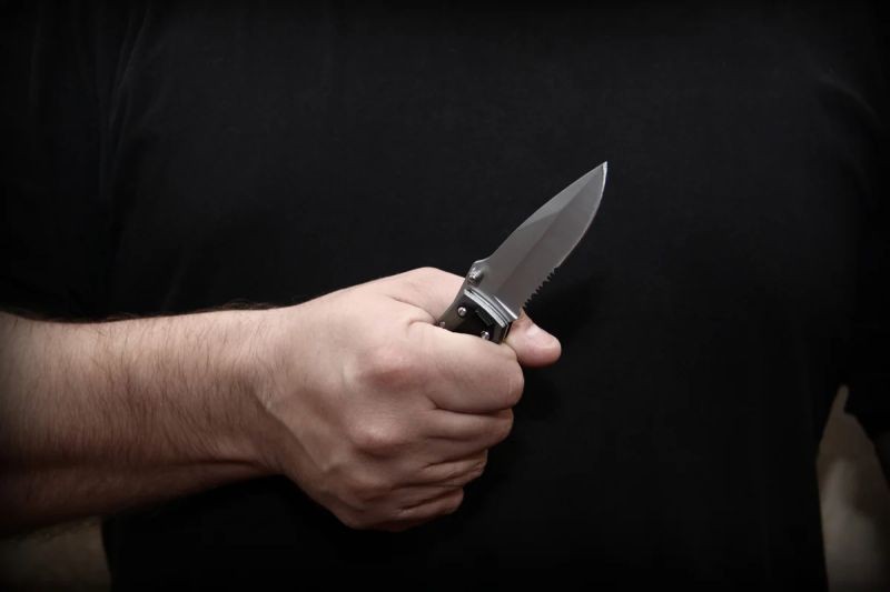 В Гедабейском районе пьяный мужчина убил собственного сына
