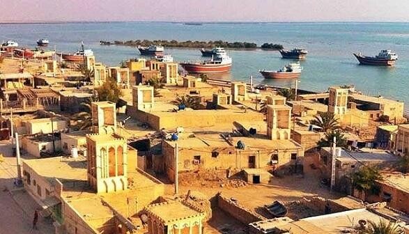 Civilians warned to avoid ports used by Iranian forces