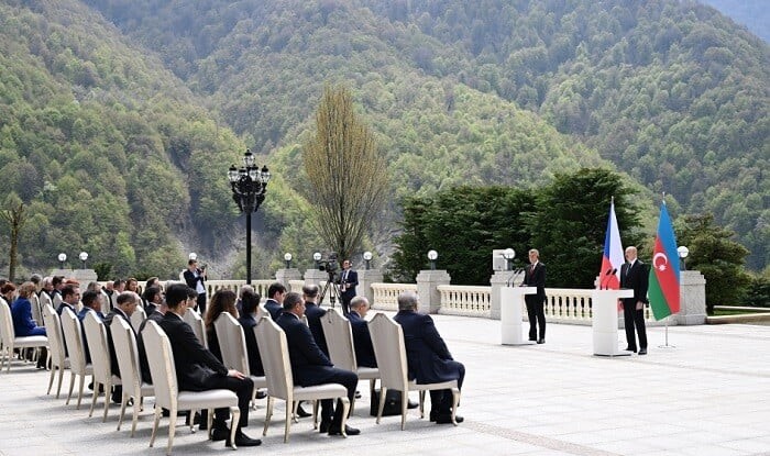 Aliyev and Babis made press statements in Gabala
