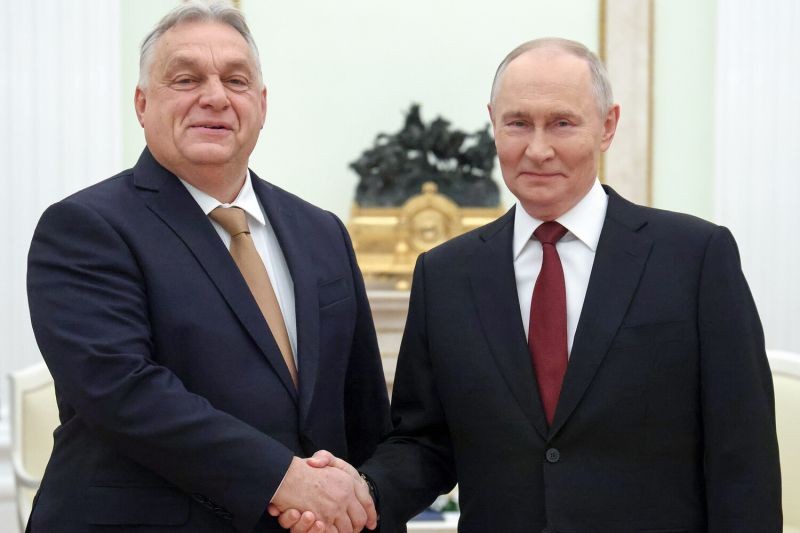 Орбан по-русски попрощался с Путиным