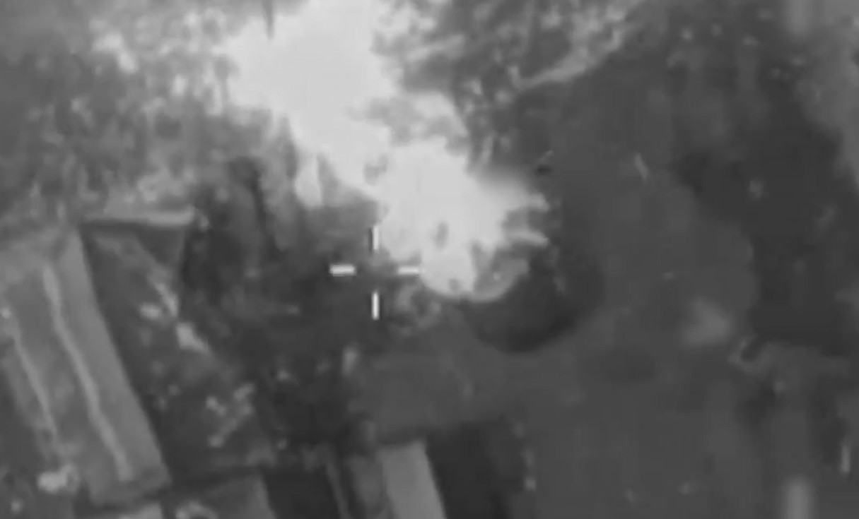 İsrail ordusu Livanda “Hizbullah”ın raket buraxılış mövqelərini bombalayıb (VİDEO)