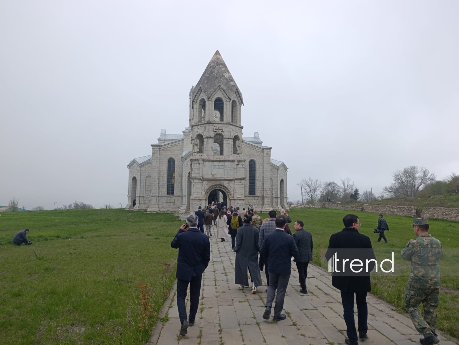 Diplomatic corps representatives visit Ghazanchi Church in Shusha (PHOTO)