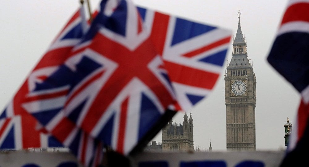 Британская разведка обвинила РФ в наглом поведении