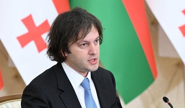 Кобахидзе прибыл в Азербайджан