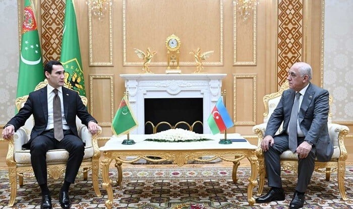 Али Асадов встретился с президентом Туркменистана