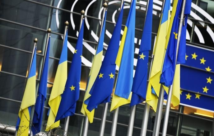 Новые власти Венгрии не поддержат поспешный прием Украины в ЕС